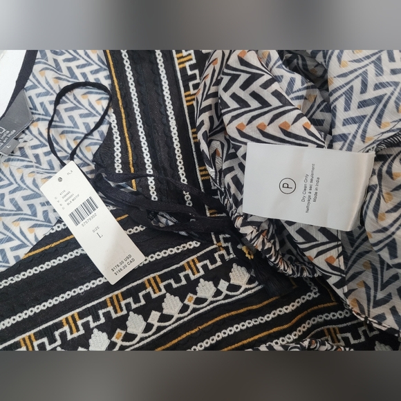 Anthropologie Daeira Embroidered Blouse Size Large New With Tags. - Picture 10 of 13